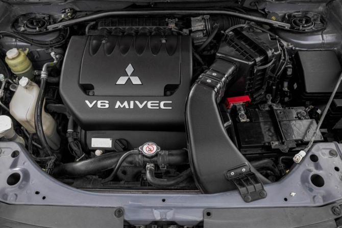 Mitsubishi Outlander II с пробегом 2008 года, цена 1 449 000 рублей, 245000 км, внедорожник, Автокод Объявления