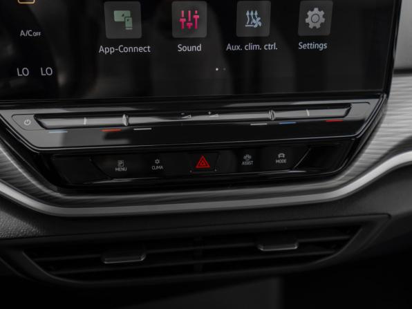 Volkswagen ID.4 с пробегом 2022 года, цена 2 845 000 рублей, 65241 км, внедорожник, Автокод Объявления