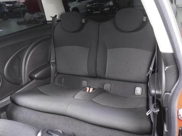 Mini Hatch II (R56) Рестайлинг с пробегом 2013 года, цена 1 270 000 рублей, 111120 км, хэтчбек, Автокод Объявления