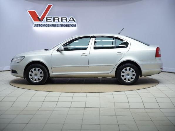 Skoda Octavia II (A5) Рестайлинг с пробегом 2012 года, цена 690 000 рублей, 250465 км, лифтбек, Автокод Объявления