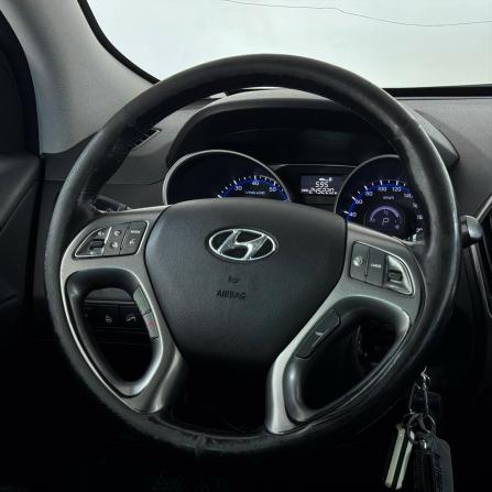 Hyundai ix35 I Рестайлинг с пробегом 2015 года, цена 1 100 000 рублей, 245219 км, внедорожник, Автокод Объявления