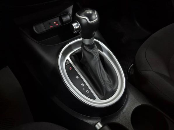 Kia Soul II Рестайлинг с пробегом 2017 года, цена 1 200 000 рублей, 119564 км, хэтчбек, Автокод Объявления