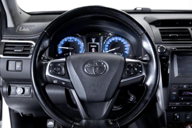 Toyota Camry VII (XV50) Рестайлинг с пробегом 2014 года, цена 2 100 000 рублей, 195253 км, седан, Автокод Объявления