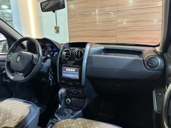 Renault Duster I Рестайлинг с пробегом 2018 года, цена 1 519 000 рублей, 81000 км, внедорожник, Автокод Объявления