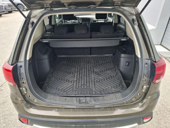 Mitsubishi Outlander III Рестайлинг 3 с пробегом 2018 года, цена 2 150 000 рублей, 102808 км, внедорожник, Автокод Объявления