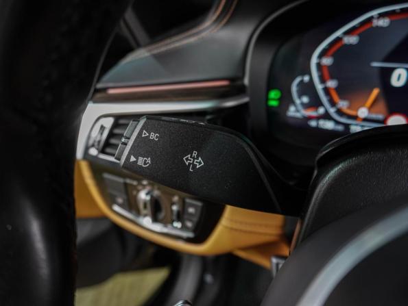 BMW 5 серии VII (G30/G31/G38) Рестайлинг с пробегом 2022 года, цена 5 729 000 рублей, 98855 км, седан, Автокод Объявления