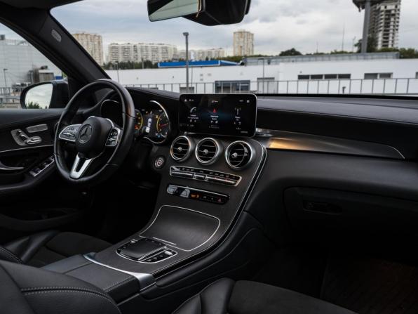 Mercedes-Benz GLC I (X253) Рестайлинг с пробегом 2021 года, цена 5 490 000 рублей, 49700 км, внедорожник, Автокод Объявления