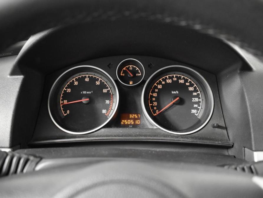 Opel Astra H Рестайлинг Казань  - изображение 13