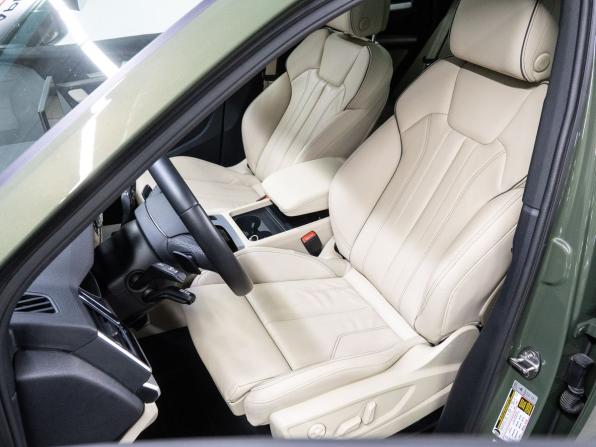 Audi Q5 II (FY) Рестайлинг с пробегом 2024 года, цена 5 709 000 рублей, 12102 км, внедорожник, Автокод Объявления