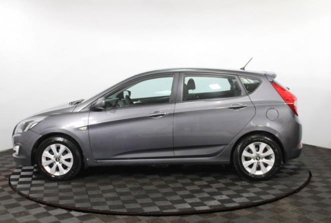 Hyundai Solaris I Рестайлинг с пробегом 2016 года, цена 950 000 рублей, 125081 км, хэтчбек, Автокод Объявления