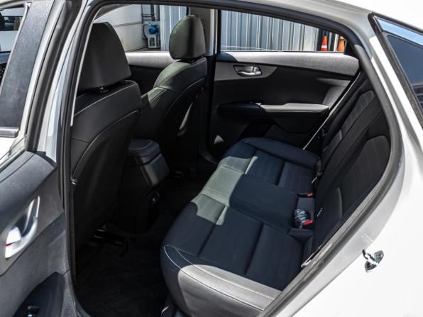 Kia K3 II (China Market) Рестайлинг с пробегом 2026 года, цена 2 598 000 рублей, 35 км, седан, Автокод Объявления