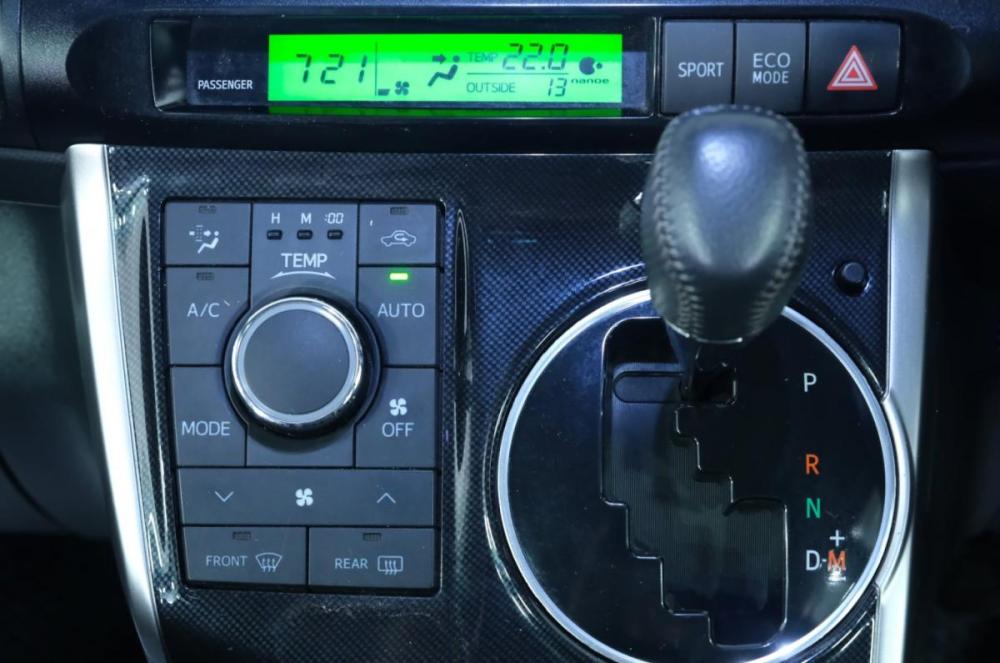 Toyota Wish II Рестайлинг Омск  - изображение 15