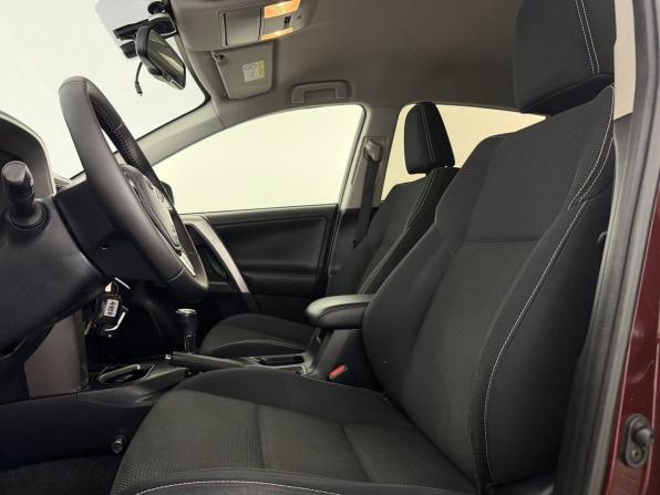 Toyota RAV4 IV (XA40) Рестайлинг с пробегом 2016 года, цена 2 149 000 рублей, 167000 км, внедорожник, Автокод Объявления