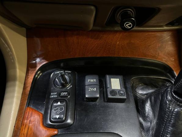 Lexus LX II с пробегом 1999 года, цена 1 479 000 рублей, 333400 км, внедорожник, Автокод Объявления