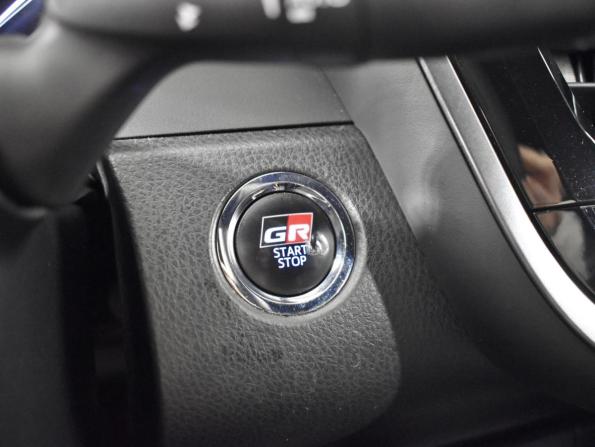 Toyota Camry VIII (XV70) Рестайлинг с пробегом 2021 года, цена 3 230 100 рублей, 69106 км, седан, Автокод Объявления