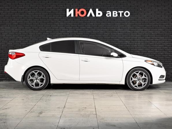 Kia Forte II с пробегом 2015 года, цена 1 080 000 рублей, 145491 км, седан, Автокод Объявления