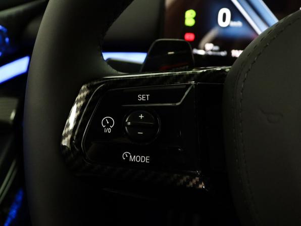 BMW 5 серии VIII (G60/G61/G68) с пробегом 2023 года, цена 10 699 000 рублей, 21308 км, седан, Автокод Объявления