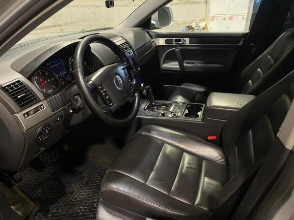 Volkswagen Touareg I Рестайлинг с пробегом 2007 года, цена 650 000 рублей, 242521 км, внедорожник, Автокод Объявления