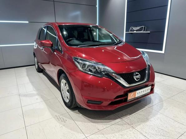 Nissan Note II Рестайлинг с пробегом 2017 года, цена 995 000 рублей, 96932 км, хэтчбек, Автокод Объявления