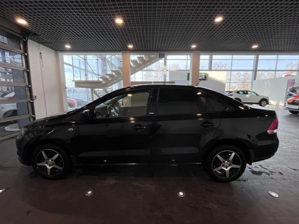 Volkswagen Polo V с пробегом 2014 года, цена 850 000 рублей, 98844 км, седан, Автокод Объявления