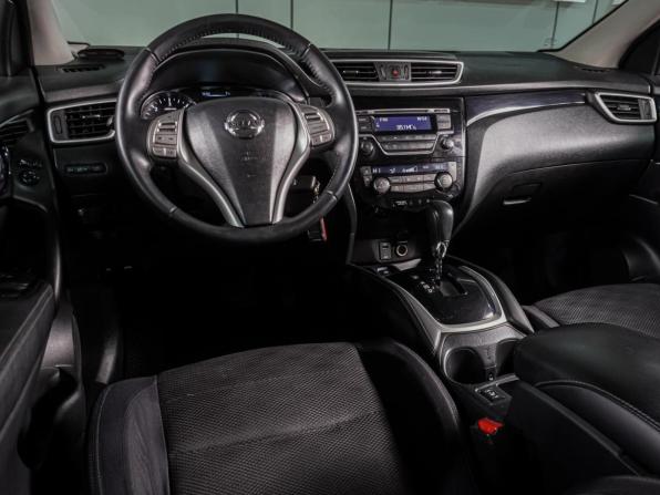 Nissan Qashqai II с пробегом 2016 года, цена 1 499 000 рублей, 124461 км, внедорожник, Автокод Объявления