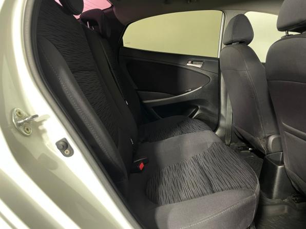 Hyundai Solaris I Рестайлинг с пробегом 2014 года, цена 745 000 рублей, 239055 км, седан, Автокод Объявления
