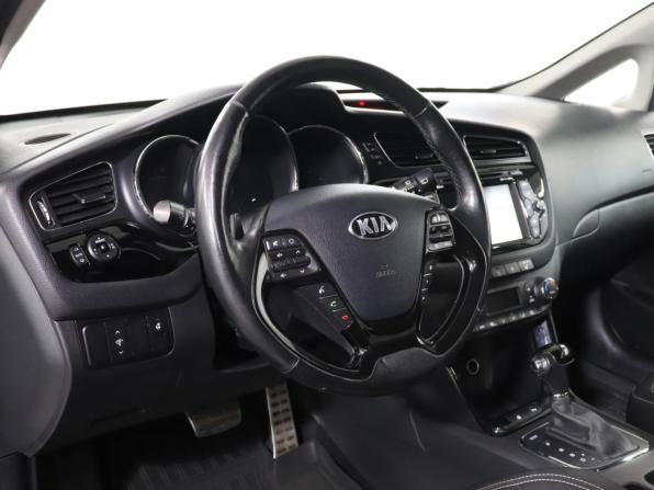 Kia Ceed II с пробегом 2012 года, цена 1 265 000 рублей, 117612 км, хэтчбек, Автокод Объявления