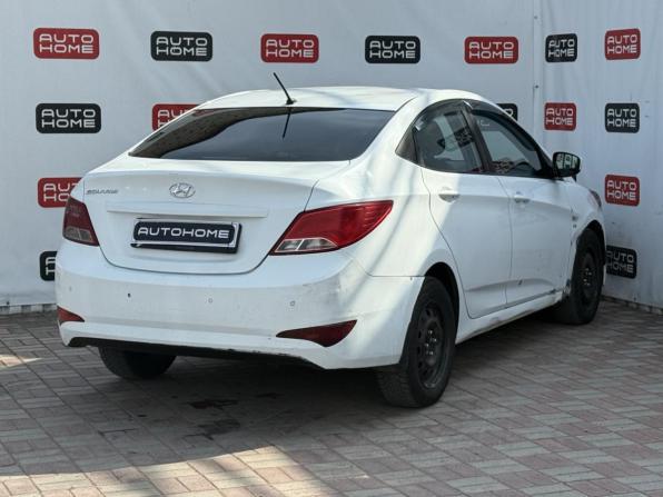 Hyundai Solaris I Рестайлинг с пробегом 2016 года, цена 519 990 рублей, 210000 км, седан, Автокод Объявления