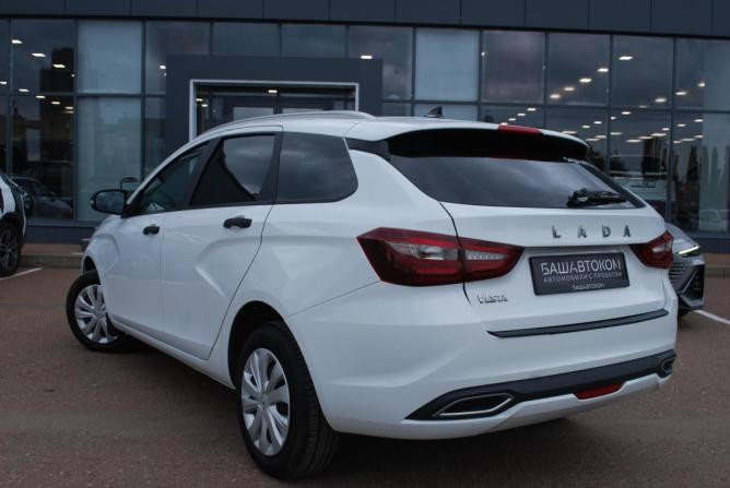 Lada (ВАЗ) Vesta I Рестайлинг (NG) с пробегом 2024 года, цена 1 370 000 рублей, 26806 км, универсал, Автокод Объявления