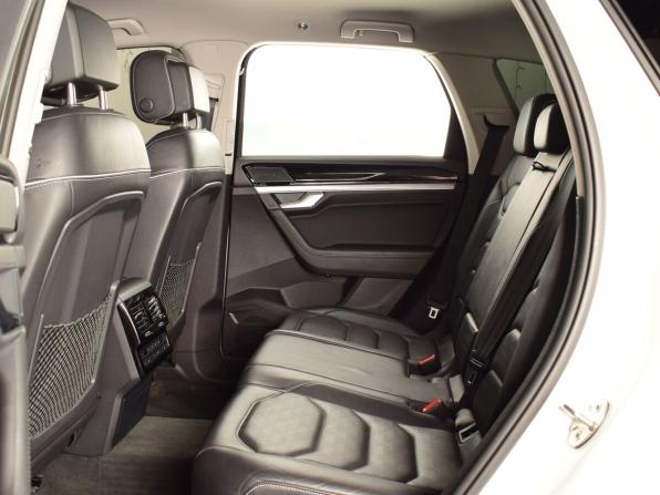 Volkswagen Touareg III с пробегом 2021 года, цена 7 750 995 рублей, 42962 км, внедорожник, Автокод Объявления
