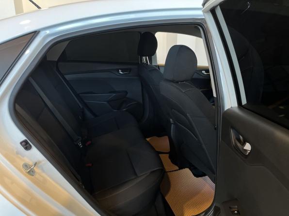 Hyundai Solaris II с пробегом 2019 года, цена 1 185 000 рублей, 195321 км, седан, Автокод Объявления