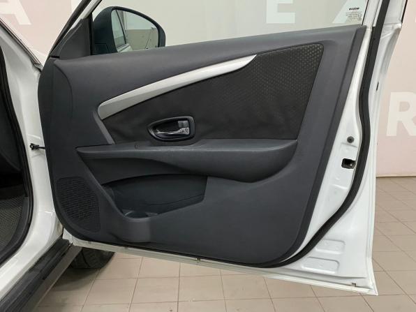 Nissan Almera III (G15) с пробегом 2015 года, цена 720 000 рублей, 98050 км, седан, Автокод Объявления