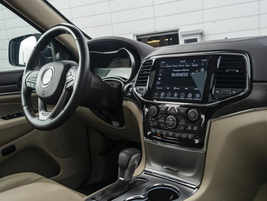 Jeep Grand Cherokee IV (WK2) Рестайлинг Москва  - изображение 15