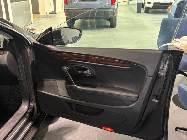 Volkswagen Passat CC I Рестайлинг с пробегом 2011 года, цена 1 300 000 рублей, 193566 км, седан, Автокод Объявления