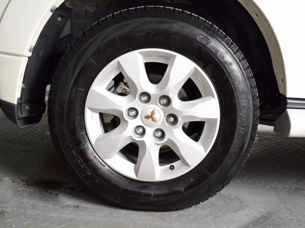 Mitsubishi Pajero IV Рестайлинг 2 с пробегом 2021 года, цена 4 685 995 рублей, 66021 км, внедорожник, Автокод Объявления