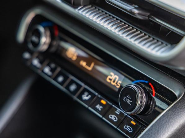 Kia K5 III с пробегом 2020 года, цена 2 598 000 рублей, 130926 км, седан, Автокод Объявления