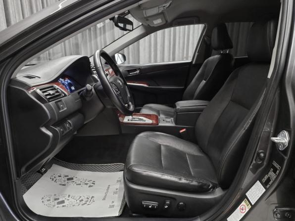 Toyota Camry VII (XV50) с пробегом 2014 года, цена 1 499 000 рублей, 172000 км, седан, Автокод Объявления