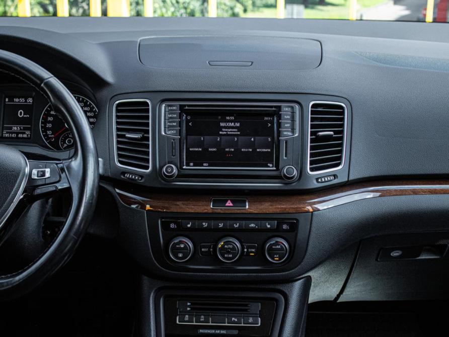 Volkswagen Sharan II Рестайлинг Москва  - изображение 14