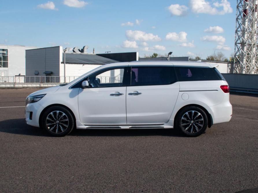 Kia Carnival III Москва  - изображение 8
