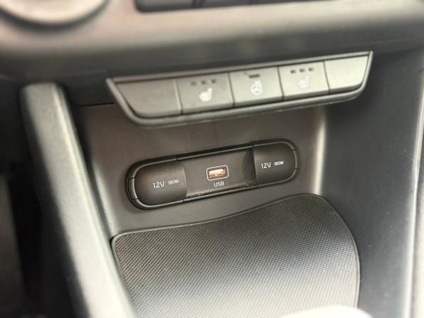 Kia Sportage IV Рестайлинг с пробегом 2019 года, цена 2 230 000 рублей, 89000 км, внедорожник, Автокод Объявления