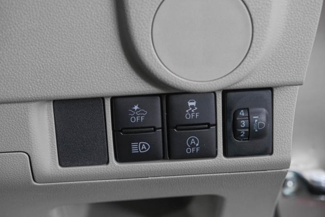 Daihatsu Move VI Рестайлинг с пробегом 2022 года, цена 899 000 рублей, 13000 км, микровэн, Автокод Объявления