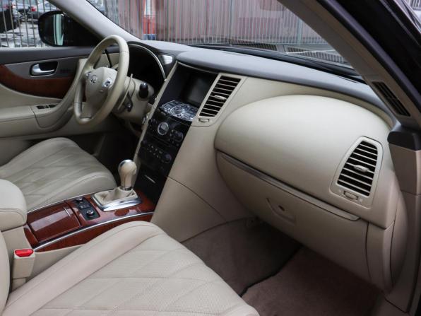 Infiniti QX70 с пробегом 2014 года, цена 2 850 000 рублей, 67833 км, внедорожник, Автокод Объявления
