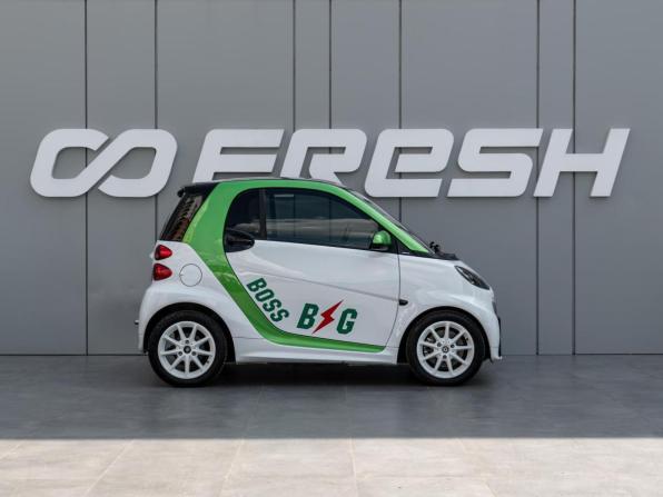 Smart Fortwo II с пробегом 2013 года, цена 765 000 рублей, 39224 км, хэтчбек, Автокод Объявления