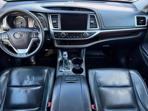 Toyota Highlander III (XU50) с пробегом 2015 года, цена 2 690 000 рублей, 180950 км, внедорожник, Автокод Объявления