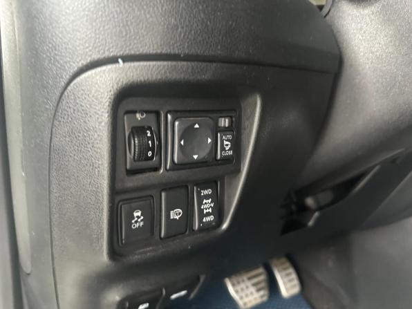 Nissan Juke I с пробегом 2011 года, цена 979 000 рублей, 240000 км, внедорожник, Автокод Объявления