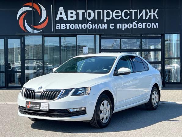 Skoda Octavia III (A7) Рестайлинг с пробегом 2018 года, цена 1 619 000 рублей, 81968 км, лифтбек, Автокод Объявления