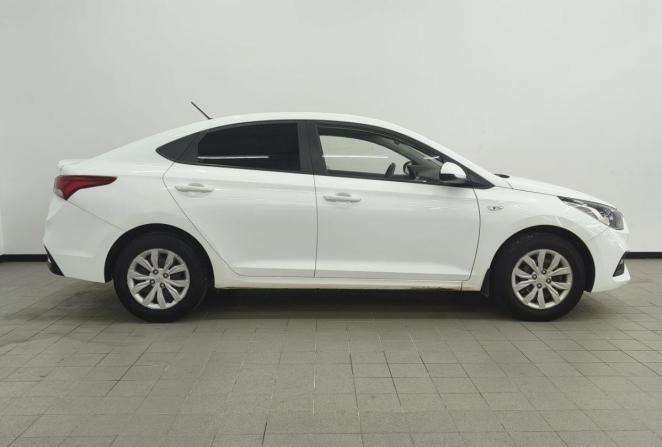 Hyundai Solaris II с пробегом 2019 года, цена 1 269 000 рублей, 160394 км, седан, Автокод Объявления