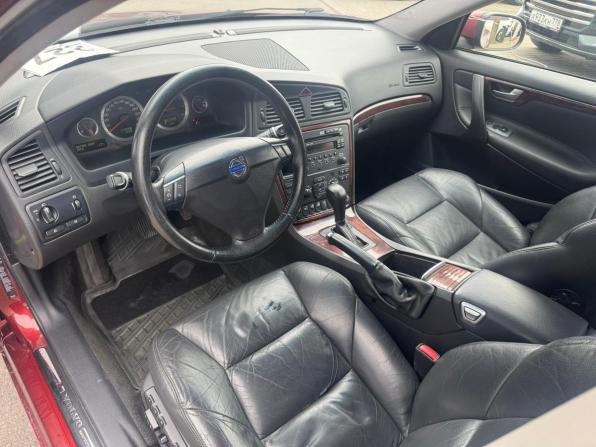 Volvo S60 I Рестайлинг с пробегом 2008 года, цена 649 000 рублей, 310000 км, седан, Автокод Объявления