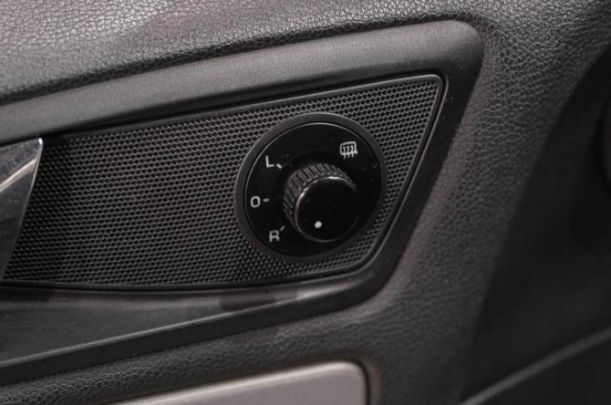 Skoda Octavia II (A5) Рестайлинг с пробегом 2012 года, цена 749 000 рублей, 343000 км, лифтбек, Автокод Объявления