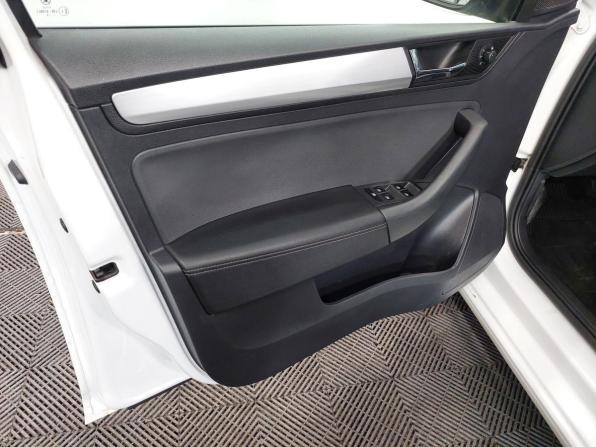 Skoda Rapid I Рестайлинг с пробегом 2018 года, цена 1 099 000 рублей, 173000 км, лифтбек, Автокод Объявления